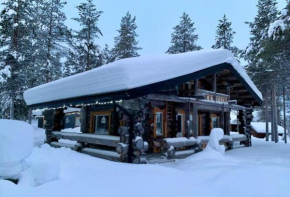 Kaupinpirtti, Ylläs, Äkäslompolo - Silver Log Cabin with Lake and Fell Scenery